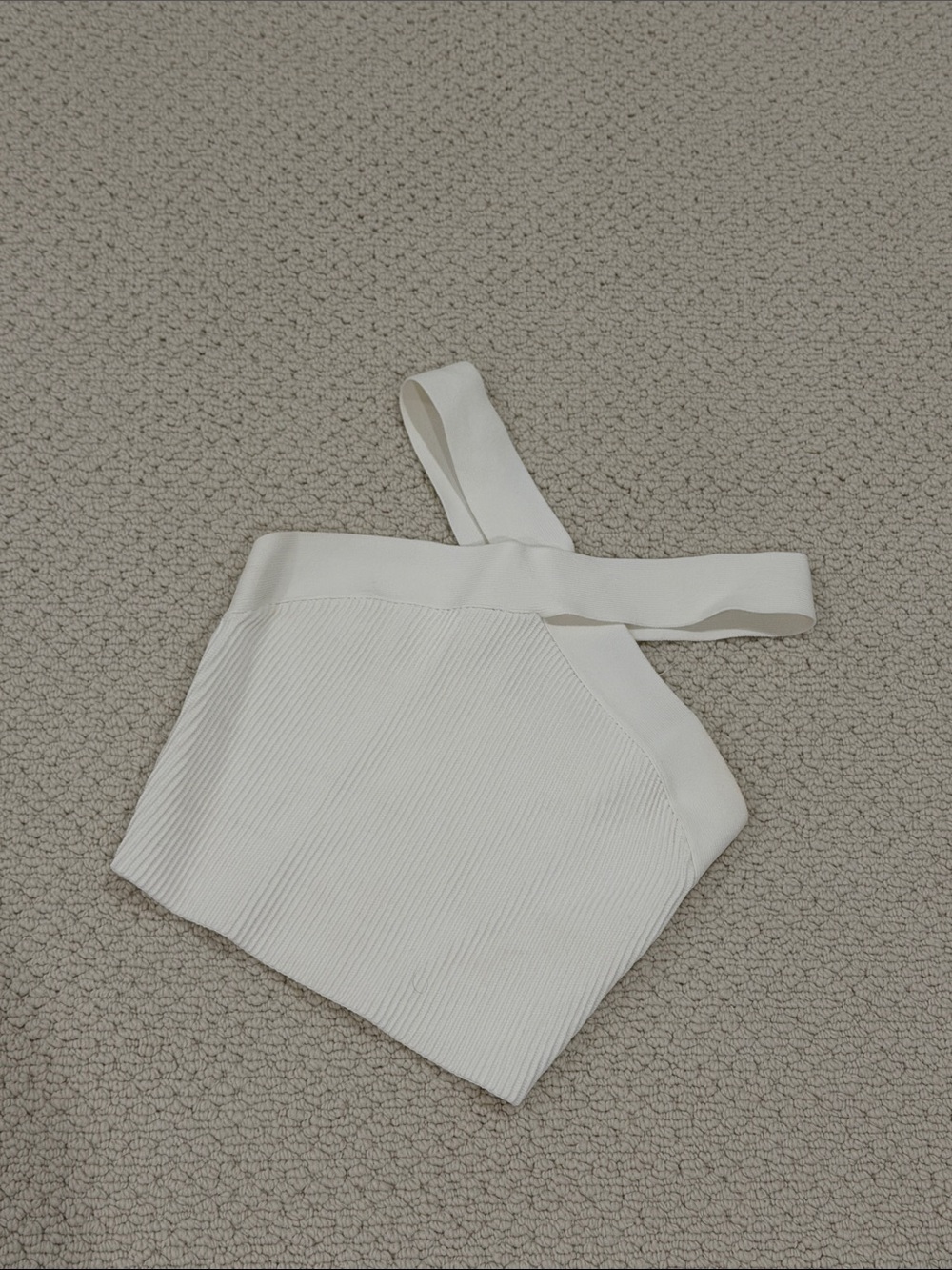 Aritzia Cropped Babaton Top
